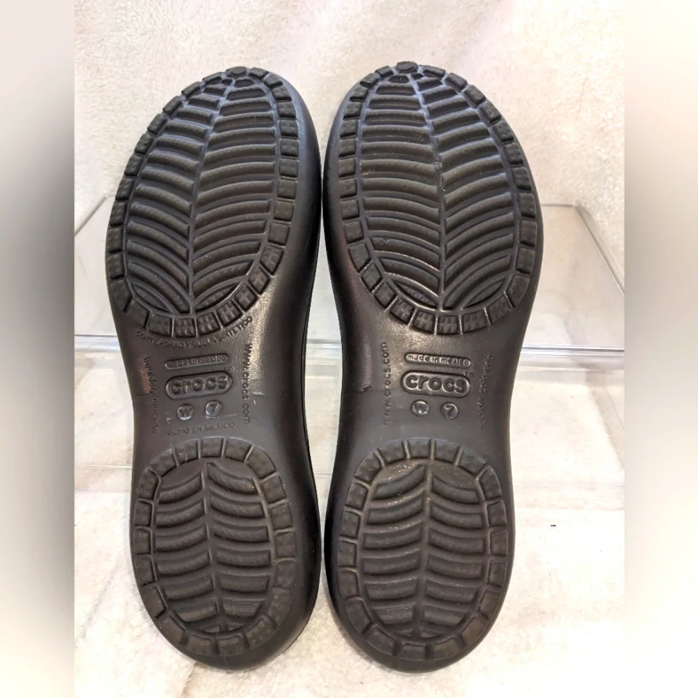 Women's CROCS | Kadee brown flats | size‎ 7